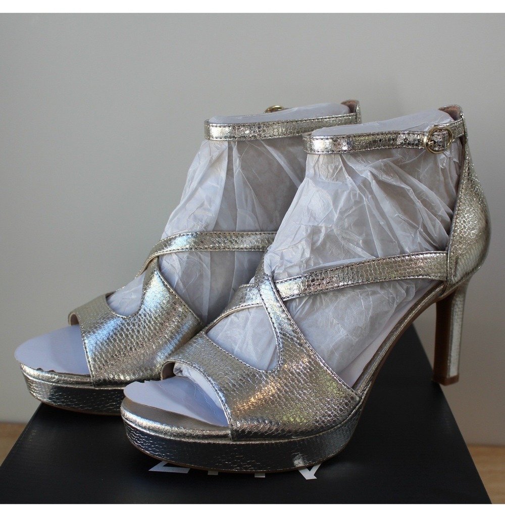 Naturalizer Alicia Dress Sandals Women 7 Silver Sand Metallic Platform Heels - Picture 9 of 11